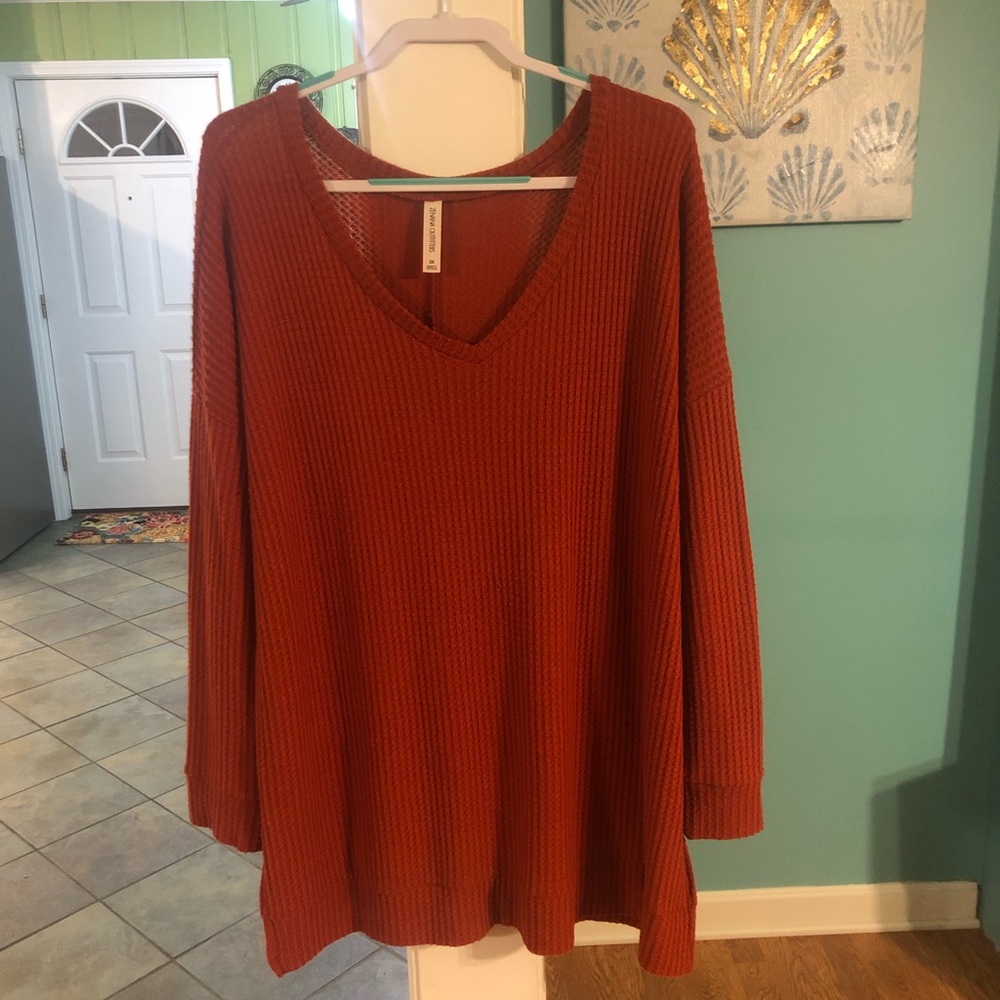 Lightweight sweater